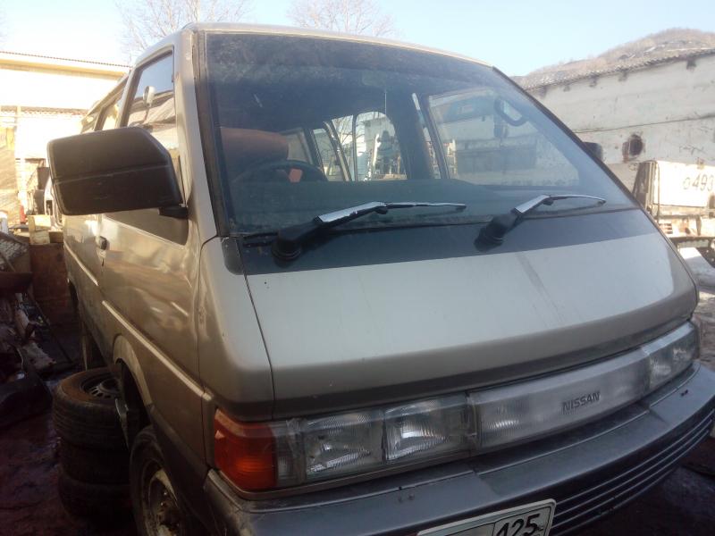 Nissan Largo