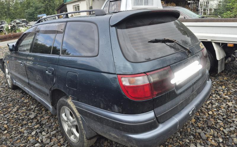 Toyota Caldina